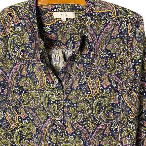 LOFT Women’s Border Paisley Henley Top Size Medium - Picture 3 of 9